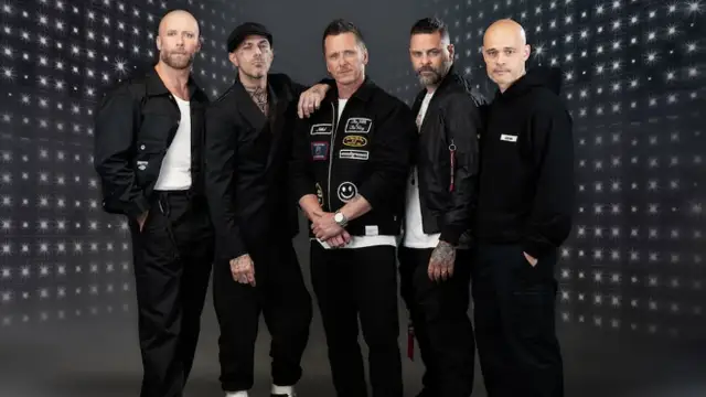 La boyband británica Five.