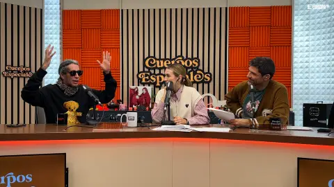 Mario Vaquerizo con Eva Soriano y Nacho García en Cuerpos especiales Mario Vaquerizo con Eva Soriano y Nacho García en Cuerpos especiales