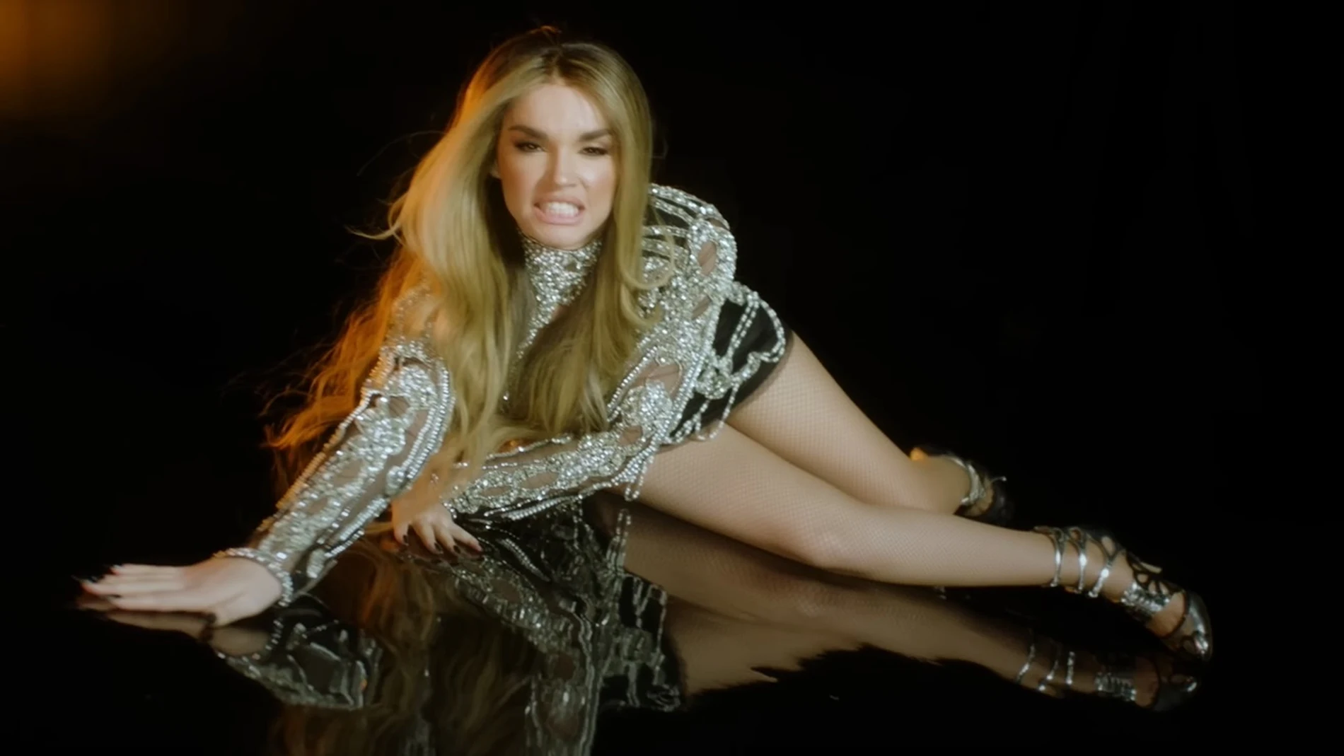 Melody en el videoclip de 'Esa Diva' Melody en el videoclip de 'Esa Diva'