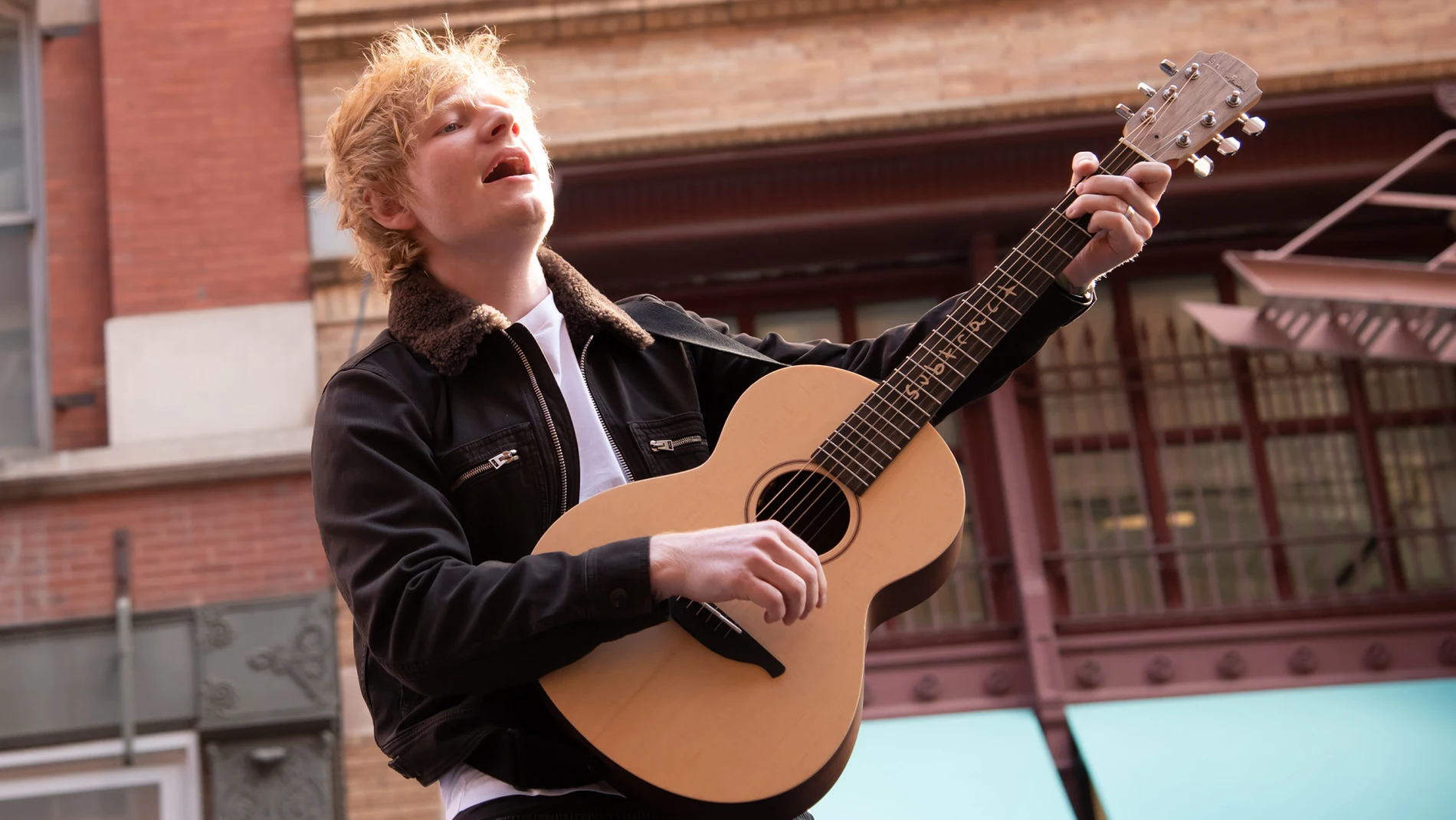 Ed Sheeran, en una actuación en la calle en mayo de 2023. Ed Sheeran, en una actuación en la calle en mayo de 2023.