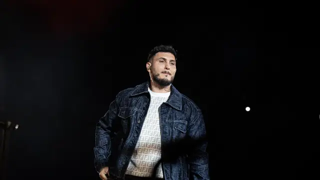 El cantante Omar Montes