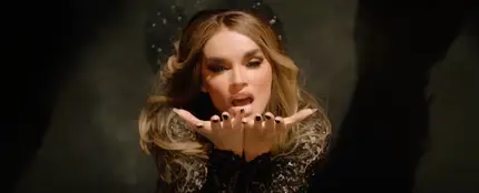Melody en el videoclip de 'Esa Diva' para Eurovisión 2025 Melody en el videoclip de 'Esa Diva' para Eurovisión 2025