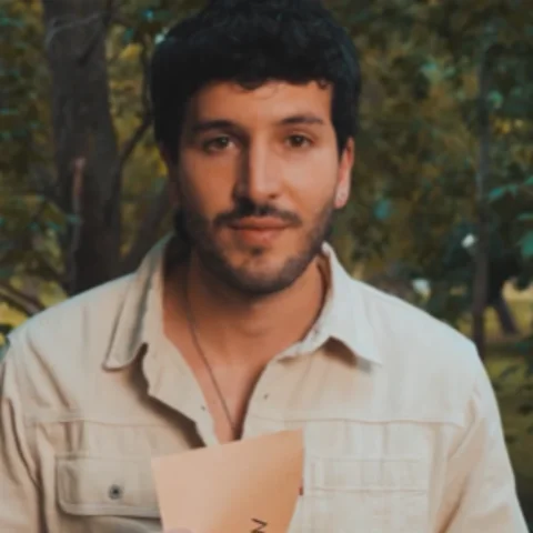 Sebastián Yatra anuncia su disco 'Milagro' Sebastián Yatra anuncia su disco 'Milagro'