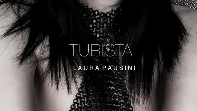 Laura Pausini publica por sorpresa su versión de 'Turista', de Bad Bunny