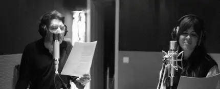 Joaquín Sabina y Vanesa Martín, en el videoclip de No nos supimos querer Joaquín Sabina y Vanesa Martín, en el videoclip de No nos supimos querer