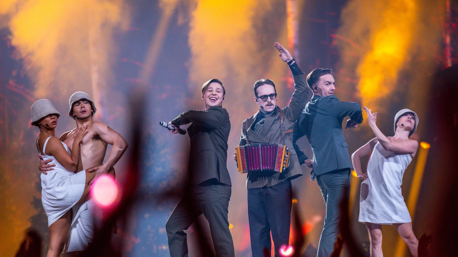 El grupo finlandés KAJ, representante de Suecia en Eurovisión. El grupo finlandés KAJ, representante de Suecia en Eurovisión.