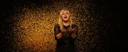 Louane, representante de Francia en Eurovisión 2025, en un ensayo Louane, representante de Francia en Eurovisión 2025, en un ensayo