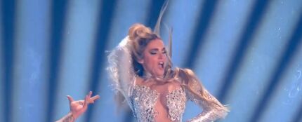 Melody, durante su actuación en la final de Eurovisión 2025