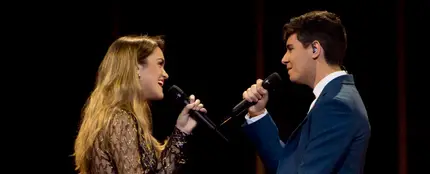 Amaia y Alfred García representando 'Tu canción' en Eurovisión 2018 Amaia y Alfred García representando 'Tu canción' en Eurovisión 2018