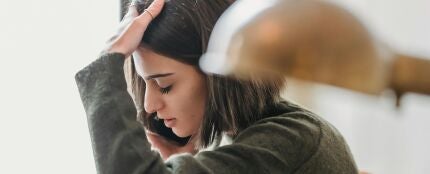 La surrealista respuesta de un hombre a una teleoperadora: "Estoy haciendo el amor con mi mujer"