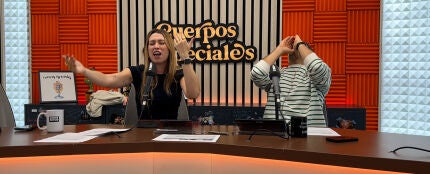 Eva Soriano le canta a Chayanne