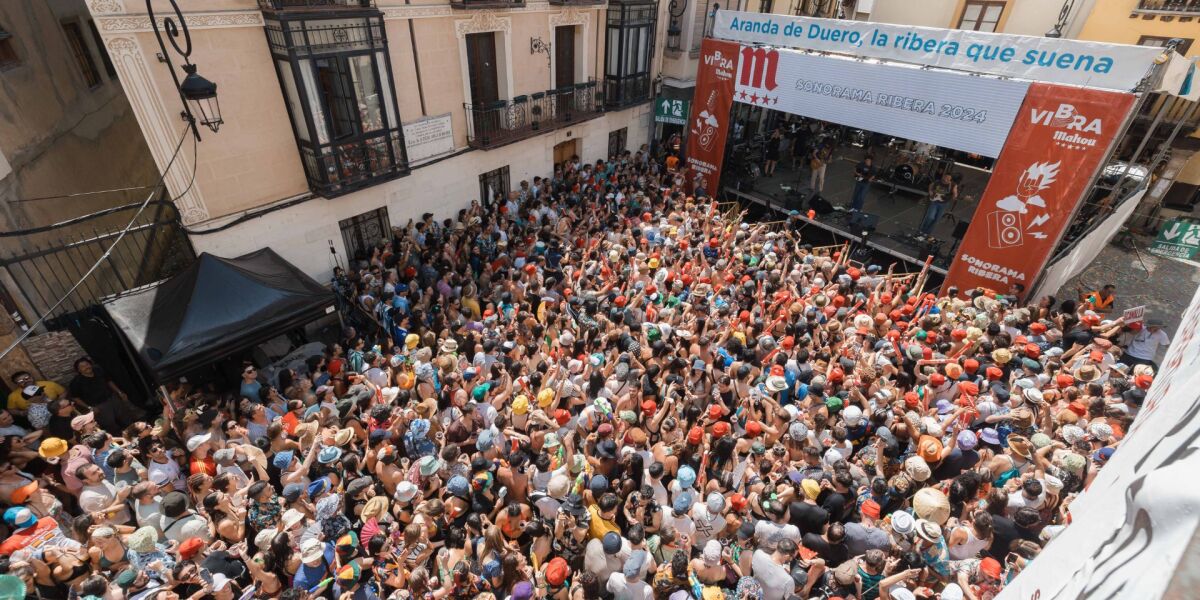 La plaza del Trigo de Aranda del Duero Durante el Sonorama Ribera.