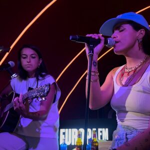 Risas, confesiones de amor y una setlist improvisada con Marlena Risas, confesiones de amor y una setlist improvisada con Marlena