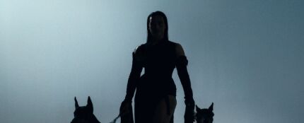 Chanel, en el videoclip de 'Una Bala'