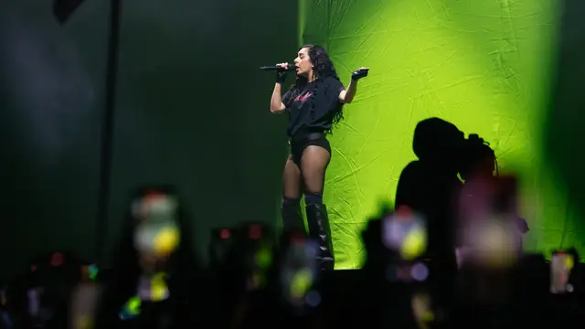 Charli XCX reina en el Primavera Sound