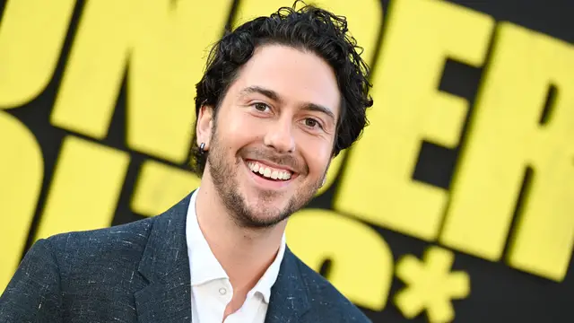 Quién es Nat Wolff, el actor que ha conquistado el corazón de Billie Eilish