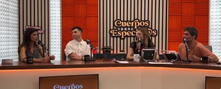 Clara Lago y Christian Checa desvelan la "maravillosa rareza" del rodaje de 'Votemos'