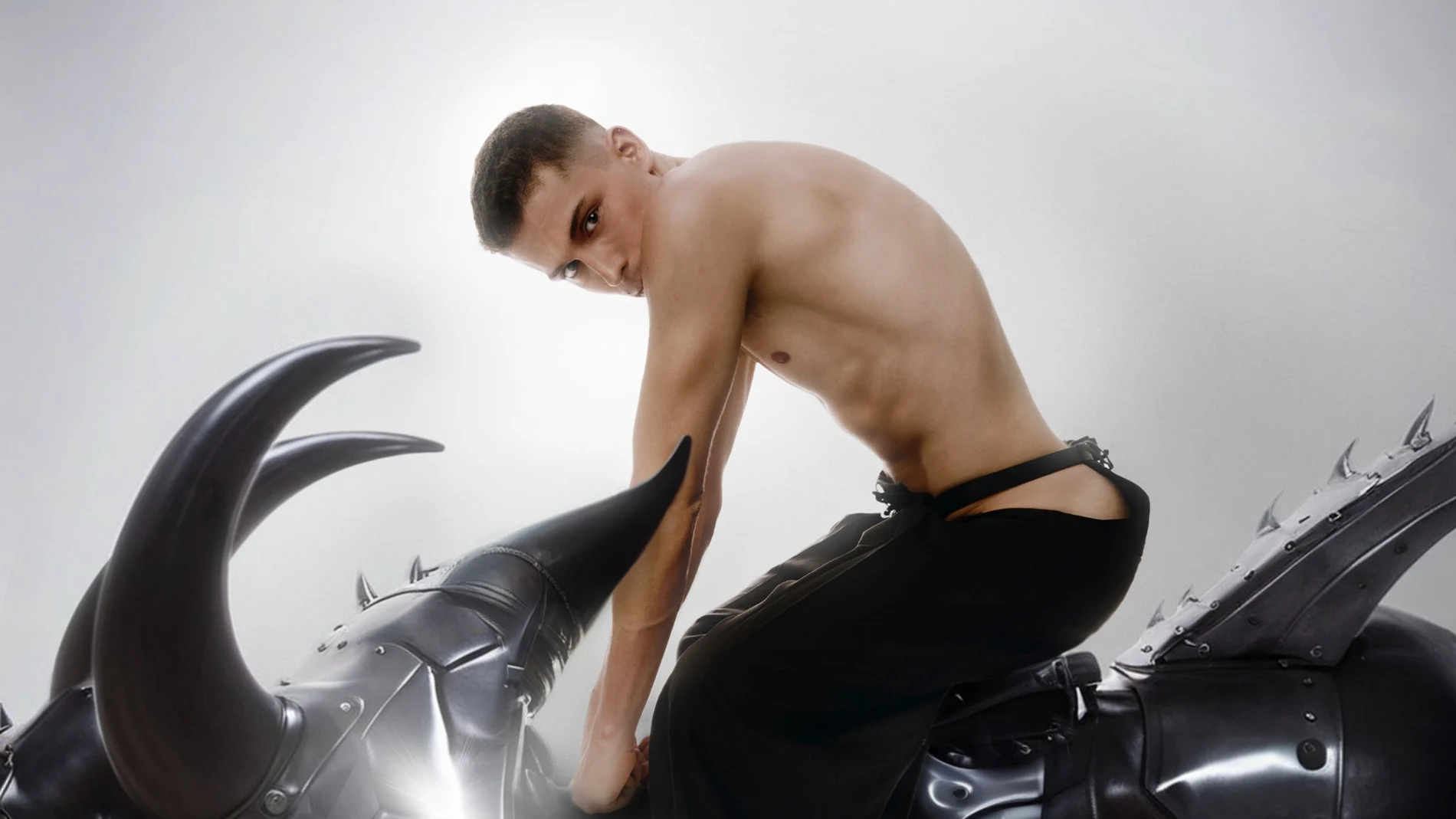 Raoul Vázquez en la portada de su canción 'Toda la noche' Raoul Vázquez en la portada de su canción 'Toda la noche'
