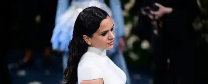 Rosalía en la MET Gala 2025 Rosalía en la MET Gala 2025