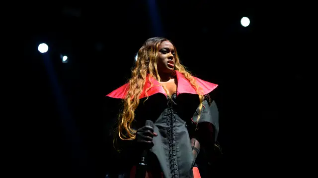 Azealia Banks en la sala Le Bataclan en París