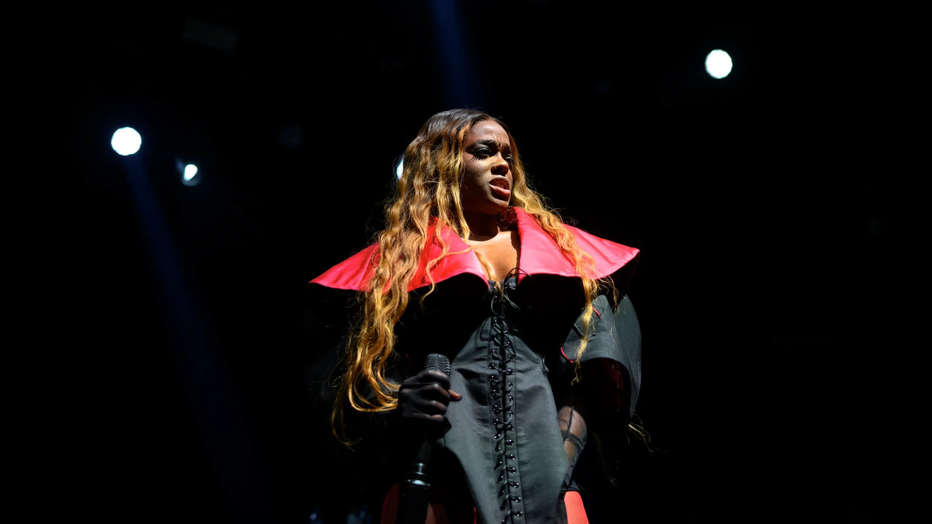 Azealia Banks en la sala Le Bataclan en París Azealia Banks en la sala Le Bataclan en París