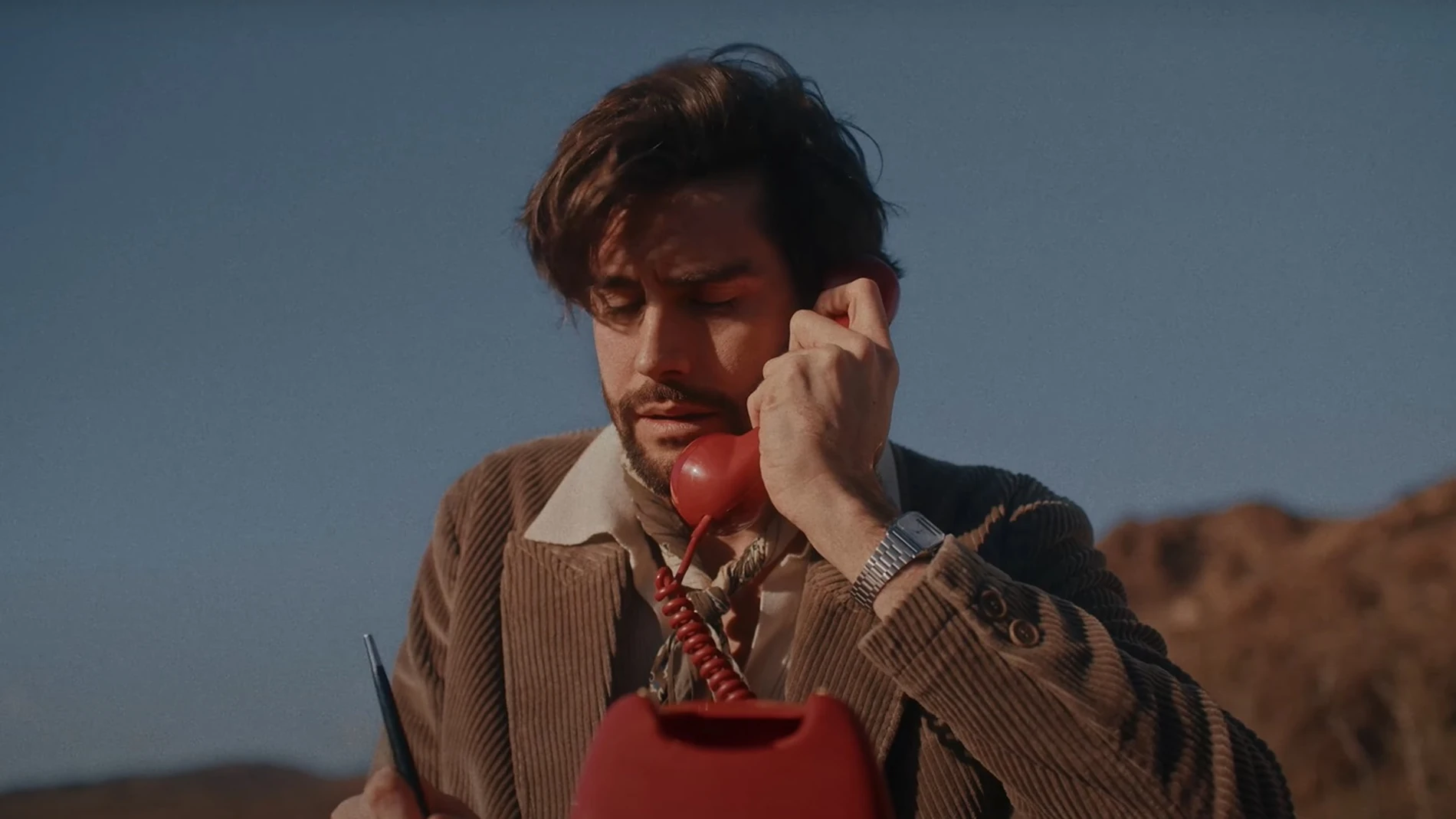 Álvaro Soler en el tráiler de su álbum 'El camino' Álvaro Soler en el tráiler de su álbum 'El camino'