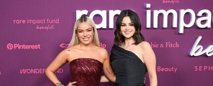 Karol G y Selena Gomez Karol G y Selena Gomez