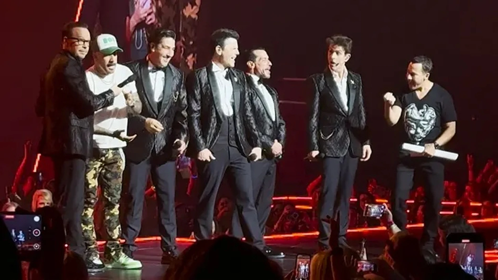 Backstreet Boys New Kids On The Block Backstreet Boys New Kids On The Block