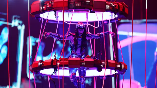 Katy Perry, a punto de tener un accidente durante una de las acrobacias de su show