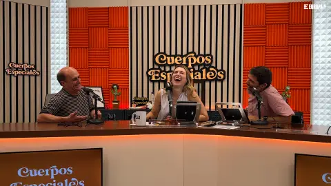 Pepe Viyuela con Eva Soriano y Nacho García en Cuerpos especiales Pepe Viyuela con Eva Soriano y Nacho García en Cuerpos especiales