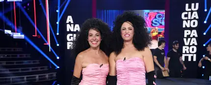 Nina, emocionada tras cantar con Mikel Herzog Jr. en la última semifinal: “Cuando lo veo, se me cae la baba” Nina, emocionada tras cantar con Mikel Herzog Jr. en la última semifinal: “Cuando lo veo, se me cae la baba”