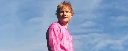 Ed Sheeran, en el videoclip de Old Phone Ed Sheeran, en el videoclip de Old Phone