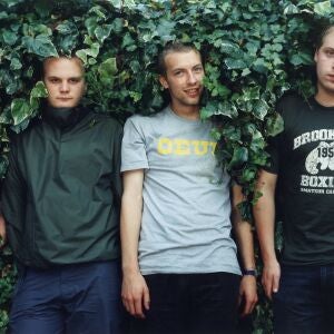 Coldplay, en una imagen promocional de julio de 2000.
