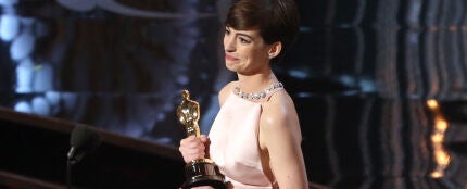 Anne Hathaway en los Premios &Oacute;scar 2013