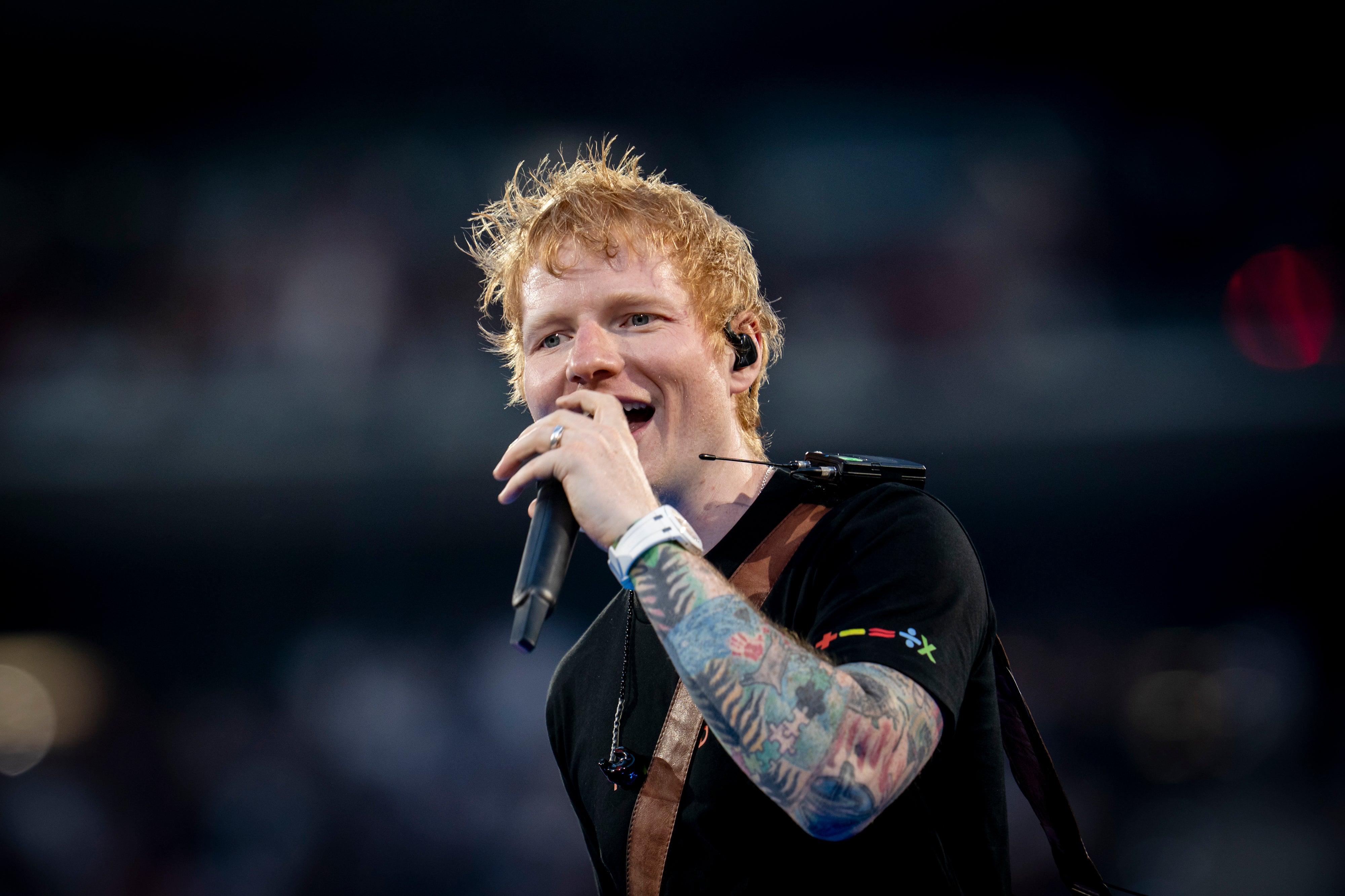 Ed Sheeran cumple un sueño y canta con dos de los cantantes favoritos de su infancia Ed Sheeran cumple un sueño y canta con dos de los cantantes favoritos de su infancia