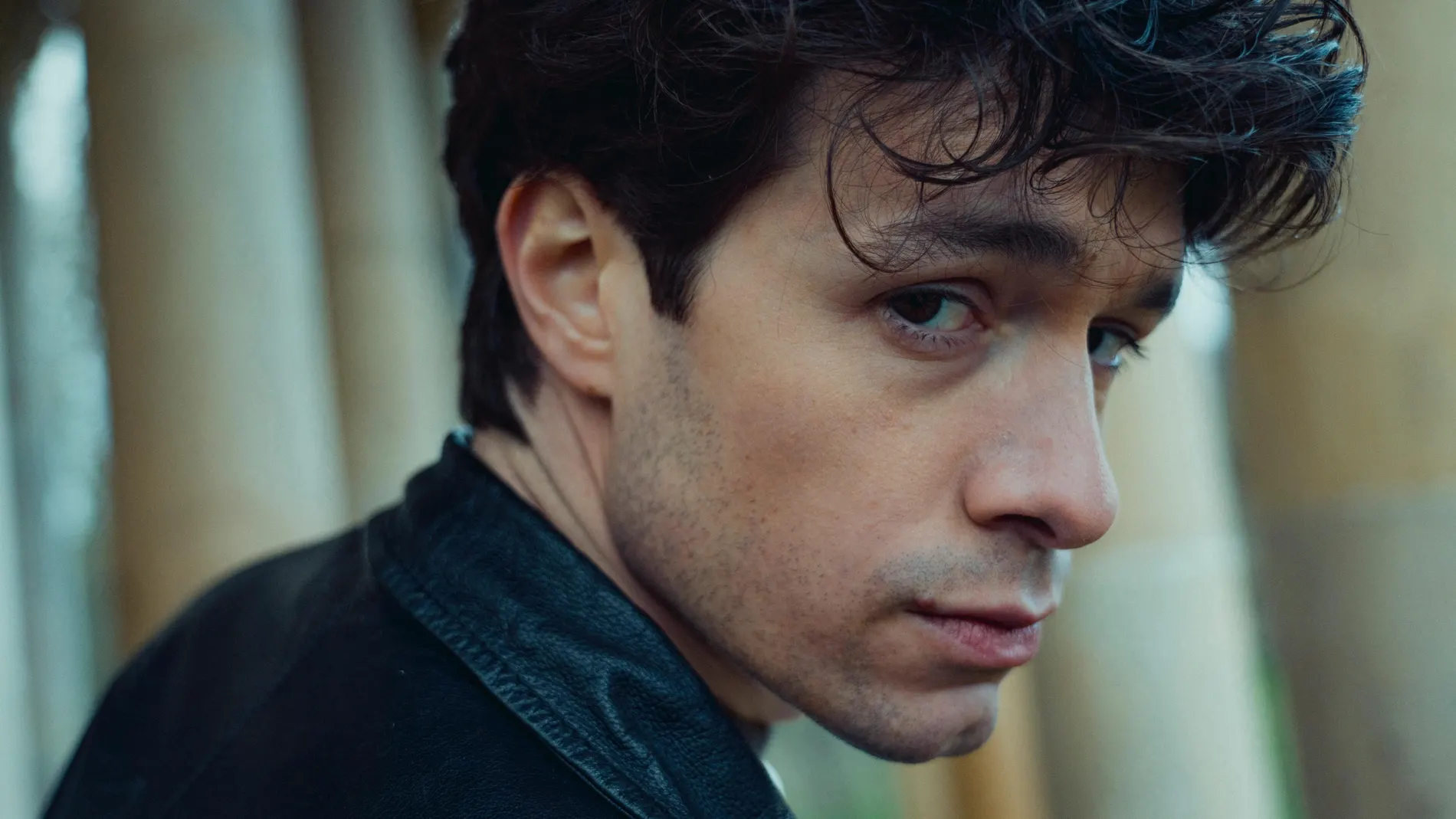 Gon Abril presenta 'La Tormenta', una canción que pone banda sonora al cambio Gon Abril presenta 'La Tormenta', una canción que pone banda sonora al cambio