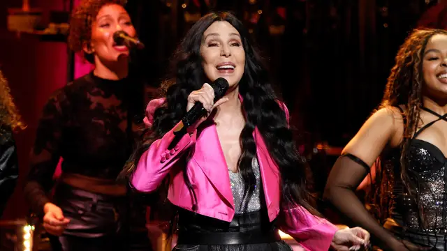 Cher demuestra en Roma que sigue siendo una diva del pop
