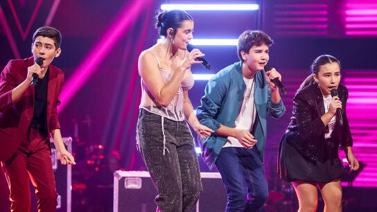 &iexcl;Un regalo inolvidable! As&iacute; fue la actuaci&oacute;n de Chiara Oliver con los semifinalistas de La Voz Kids