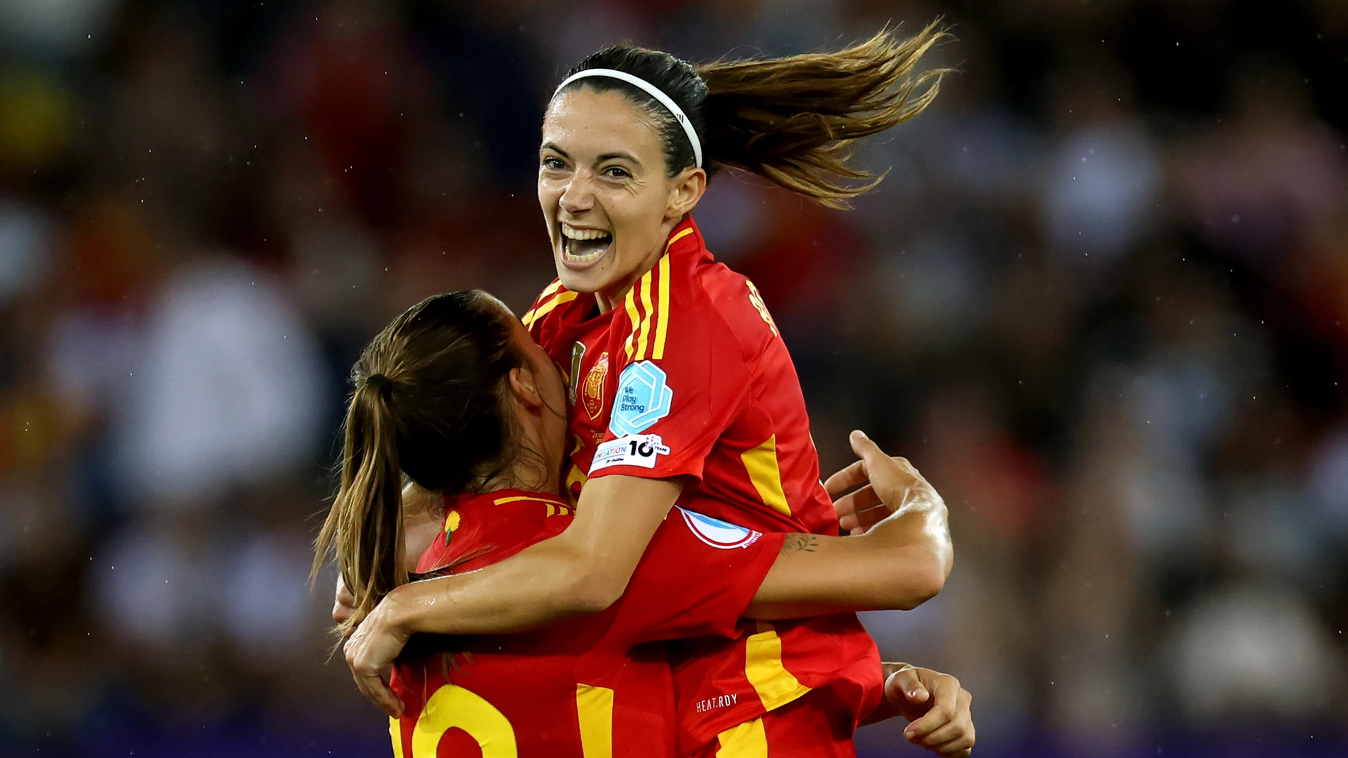 Aitana Bonmati y Patricia Guijarro en la semifinal de la Eurocopa Aitana Bonmati y Patricia Guijarro en la semifinal de la Eurocopa