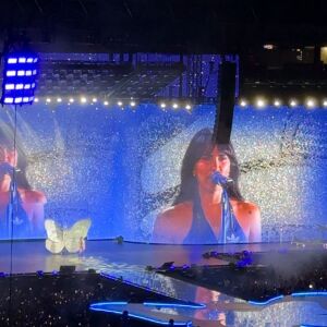Aitana, en el concierto del 30 de julio en el Metropolitano de Madrid.