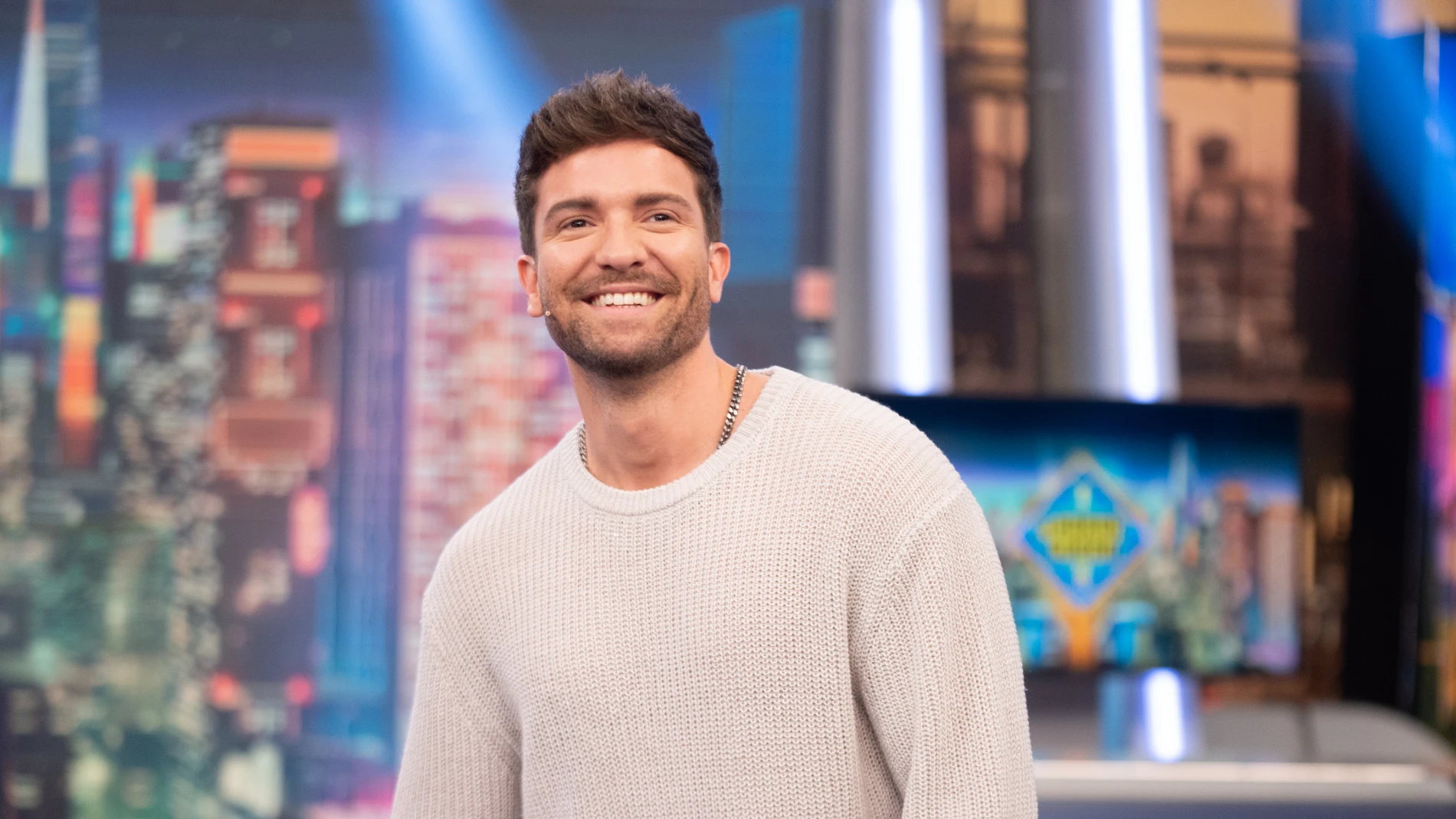 Pablo Alborán, en su visita a 'El Hormiguero' para presentar 'Clickbait'. Pablo Alborán, en su visita a 'El Hormiguero' para presentar 'Clickbait'.