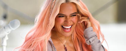 Karol G anuncia que ha grabado el videoclip de 'Coleccionando Heridas' en México junto a Marco Antonio Solís Karol G anuncia que ha grabado el videoclip de 'Coleccionando Heridas' en México junto a Marco Antonio Solís