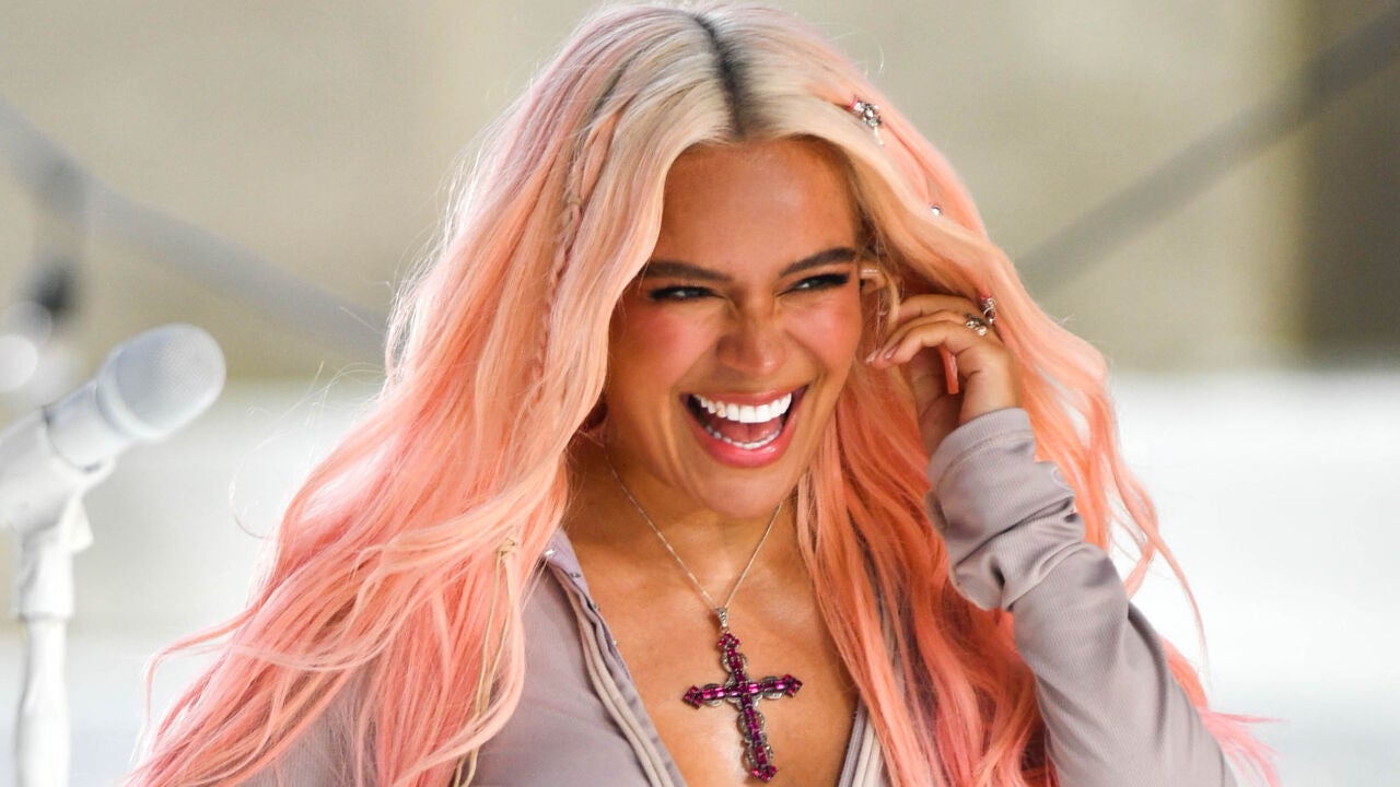 Sabrina Carpenter Justin Bieber Y Karol G Cabezas De Cartel Del Karol Anuncia Que Grabado Videoclip Heridas Mexico Junto Marco Antonio Solis 69 