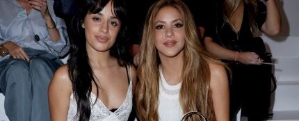  Shakira y Camila Cabello Semana de la Moda de Alta Costura de París