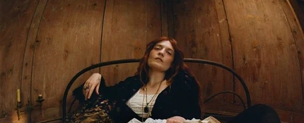 Florence + The Machine portada 'Everybody Scream' Florence + The Machine portada 'Everybody Scream'