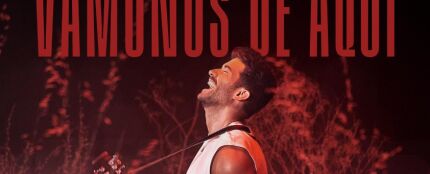 Pablo Alborán, en la portada de 'Vámonos de aquí'.