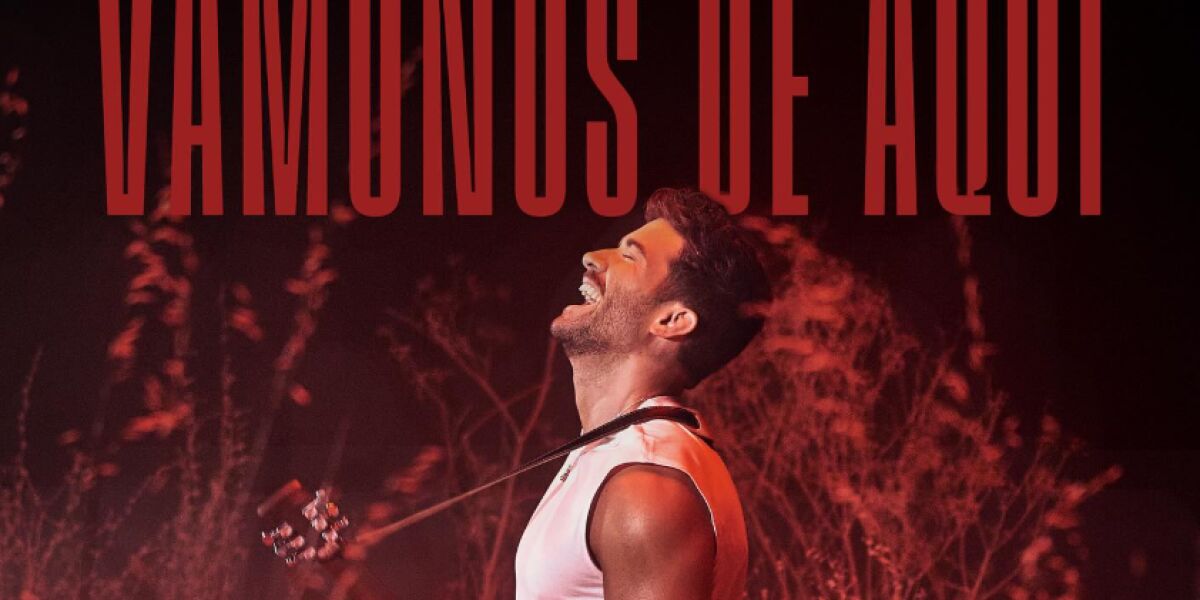 Pablo Alborán, en la portada de 'Vámonos de aquí'.