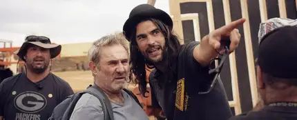 Sergi López y Oliver Laxe, en el rodaje de 'Sirât' Sergi López y Oliver Laxe, en el rodaje de 'Sirât'