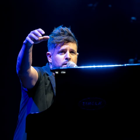 Pablo López en el concierto de Europa FM de las Fiestas del Pilar de Zaragoza Pablo López en el concierto de Europa FM de las Fiestas del Pilar de Zaragoza