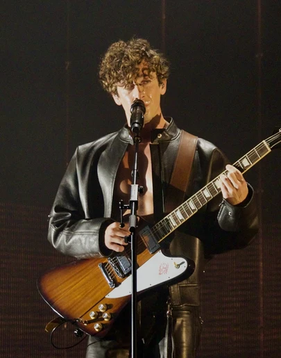 Guitarricadelafuente, sensual y energético Guitarricadelafuente, sensual y energético